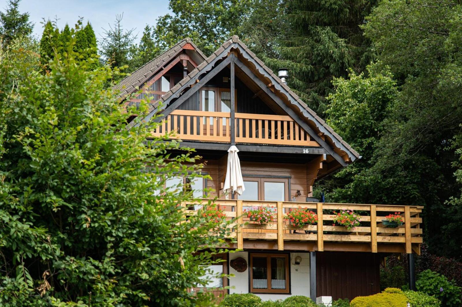 فندق Ardenparks Petite Suisse Dochamps المظهر الخارجي الصورة