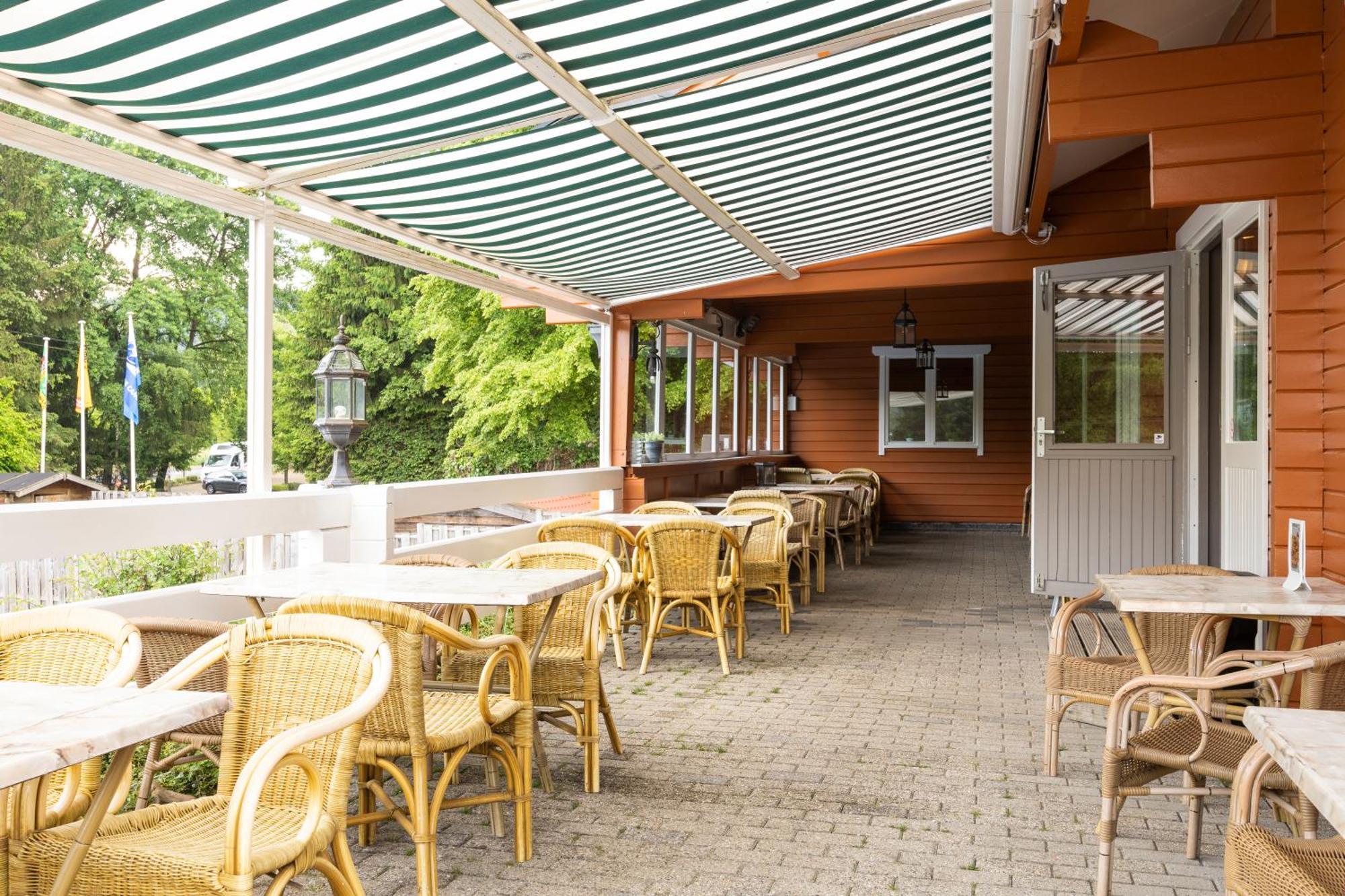 فندق Ardenparks Petite Suisse Dochamps المظهر الخارجي الصورة