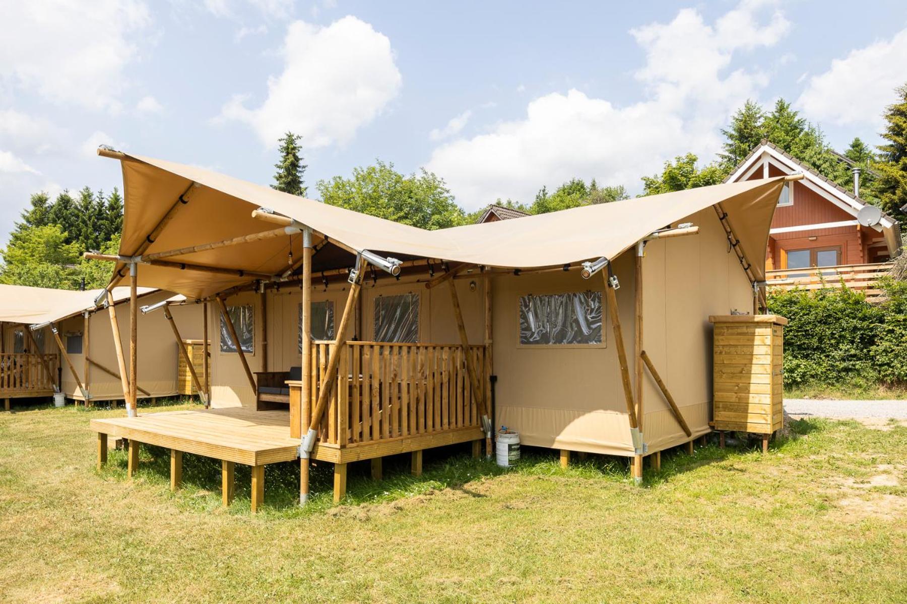 فندق Ardenparks Petite Suisse Dochamps المظهر الخارجي الصورة